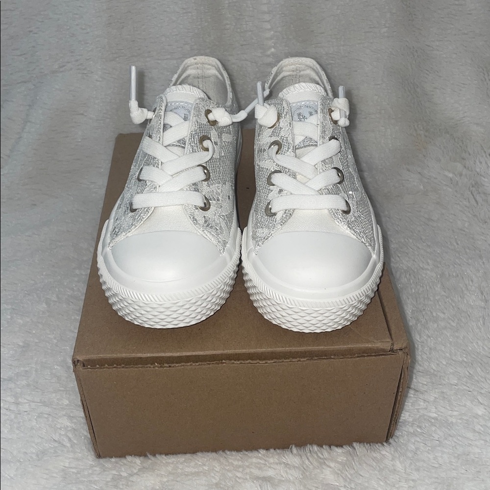 NWT NATURINO AYASY. Fabric sneakers in White - Picture 8 of 15